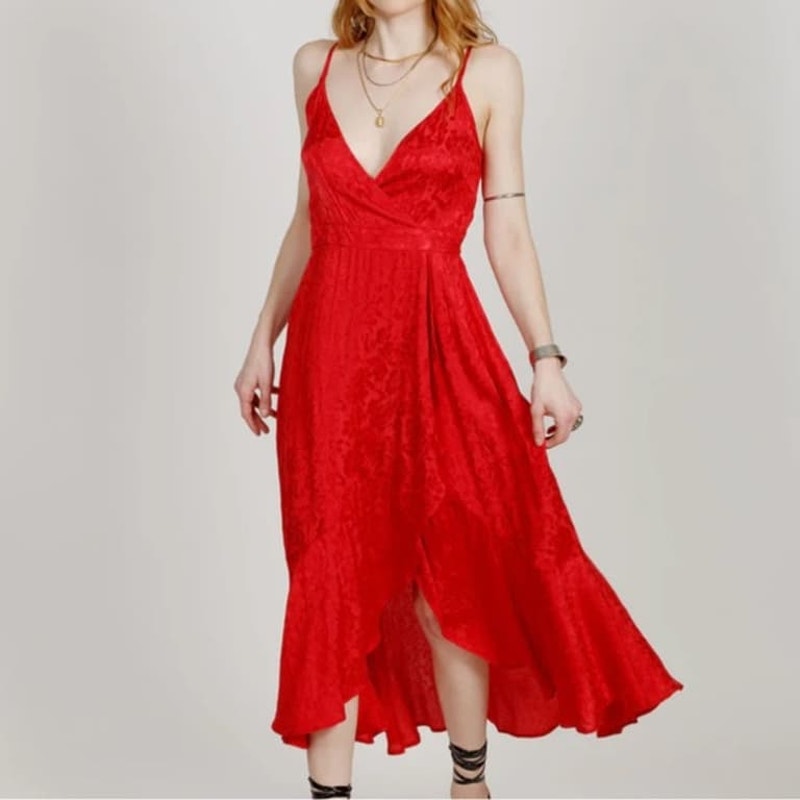 Band Of The Free Anina Faux Wrap Midi Romantic Flowy Casual Ruby Red Dress Small
